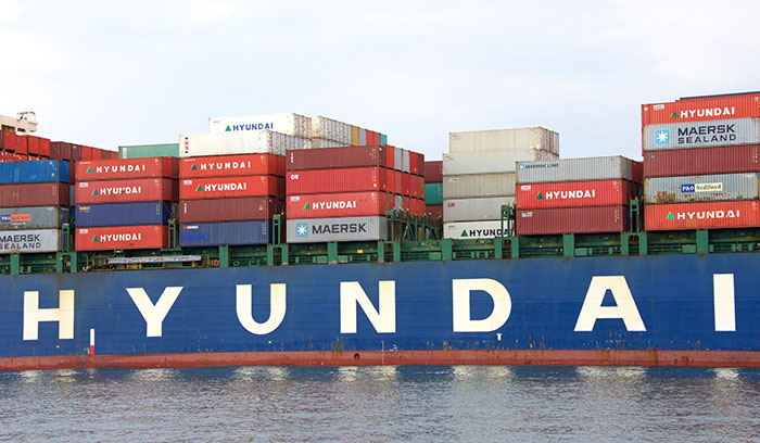 Hyundai Merchant Marine is making an effort to lead the container shipping industry in blockchain utilization.